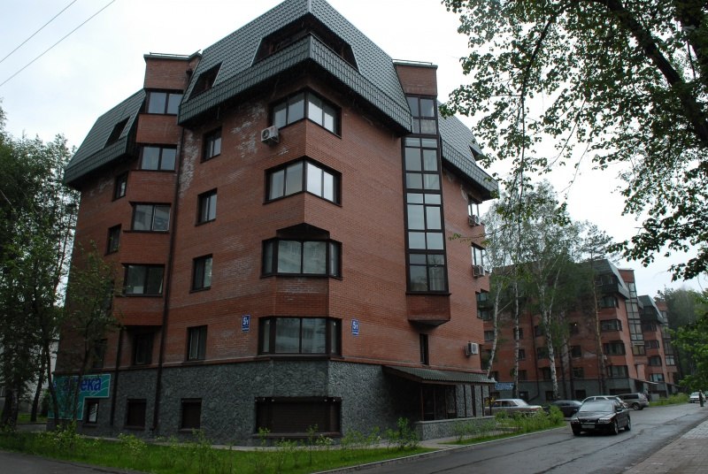 Файл:Героев Революции 5-1.jpg