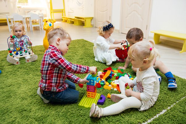 Файл:Sun School 1.jpg