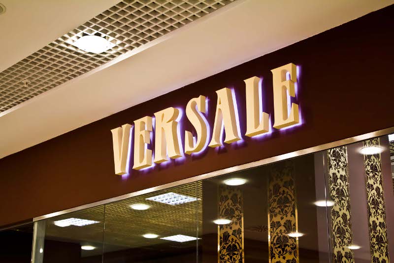 Файл:Versale Аура 2 (Сибирский неон).jpg