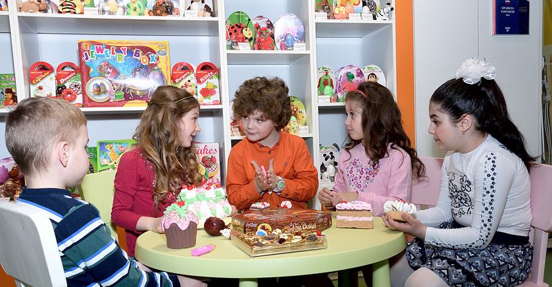 Файл:Оранжевый слон 5.jpg