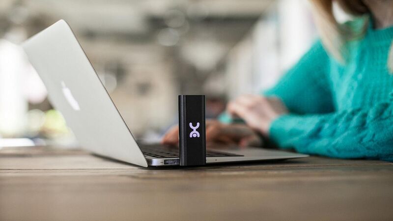 Файл:МЕГА Yota.jpg