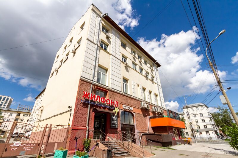 Файл:Красный проспект 13.jpg