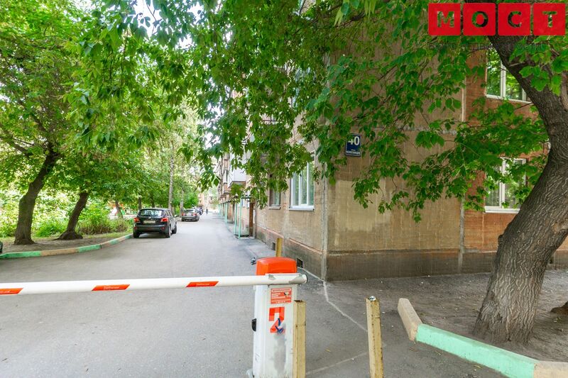 Файл:Челюскинцев 40 (1).jpg