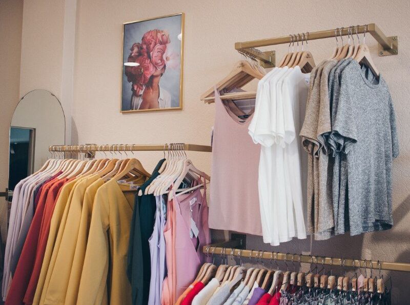 Файл:Вокзальная 16 YES.HAPPINESSS.jpg