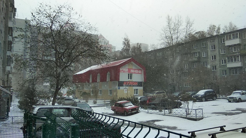 Файл:Красный проспект 98-1.jpg