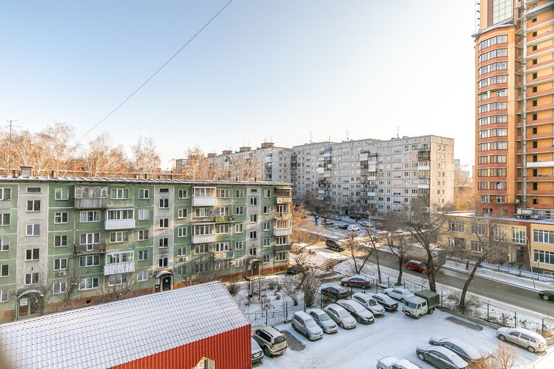 Файл:Красный проспект 98 (4).jpg