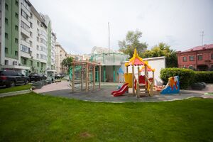 Орджоникидзе 23 двор 1.jpg