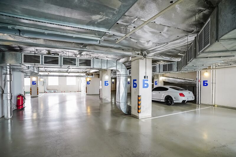 Файл:Фрунзе 242 парковка Б.jpg