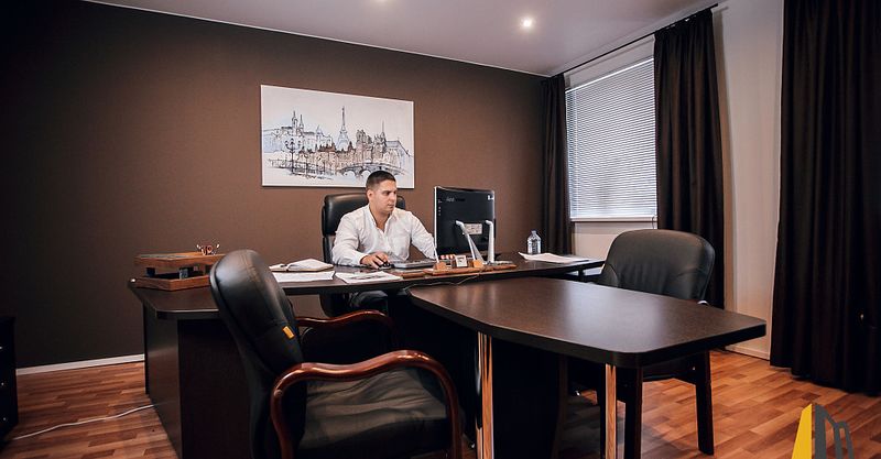 Файл:Монолит 5.jpg