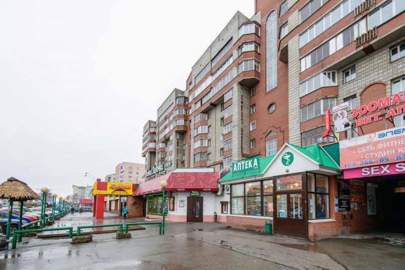 Файл:Кирова 108.jpg