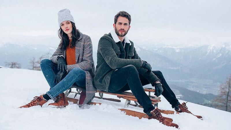 Файл:МЕГА Mustang.jpg