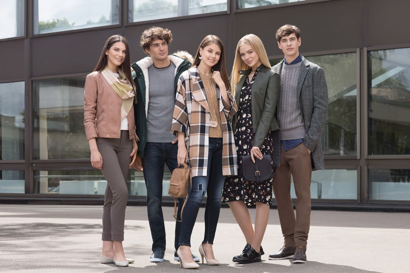 Файл:Gloria Jeans.jpg