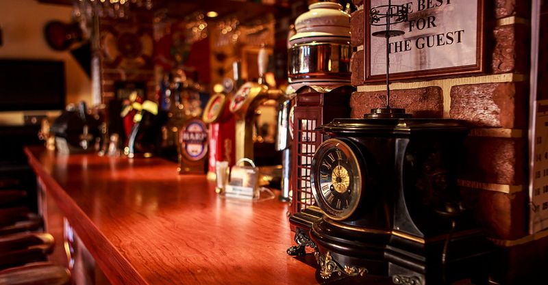 Файл:Glory Pub 9.jpg