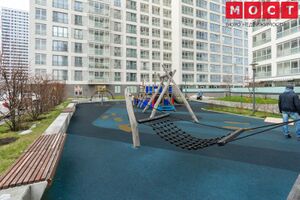 Немировича-Данченко 148-1 МОСТ 3.jpg