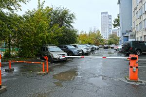 Каменская 53 (парковка).jpg