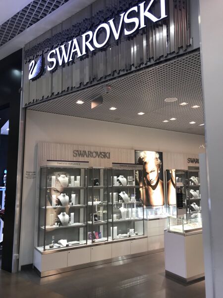 Файл:Галерея (Swarovski).jpg