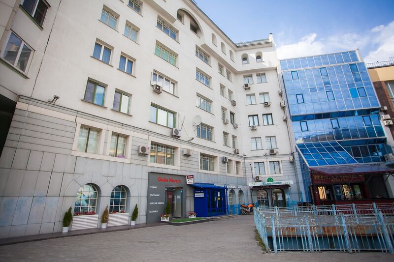 Файл:Орджоникидзе 23 ЦИАН 4.jpg