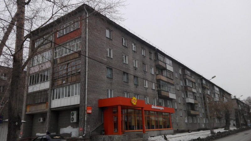 Файл:Ленинградская 100.jpg