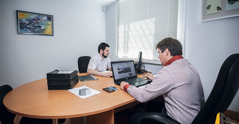 Файл:Монолит 6.jpg