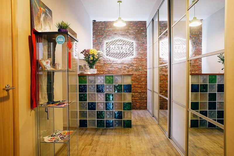 Файл:Metro Hostel.jpg