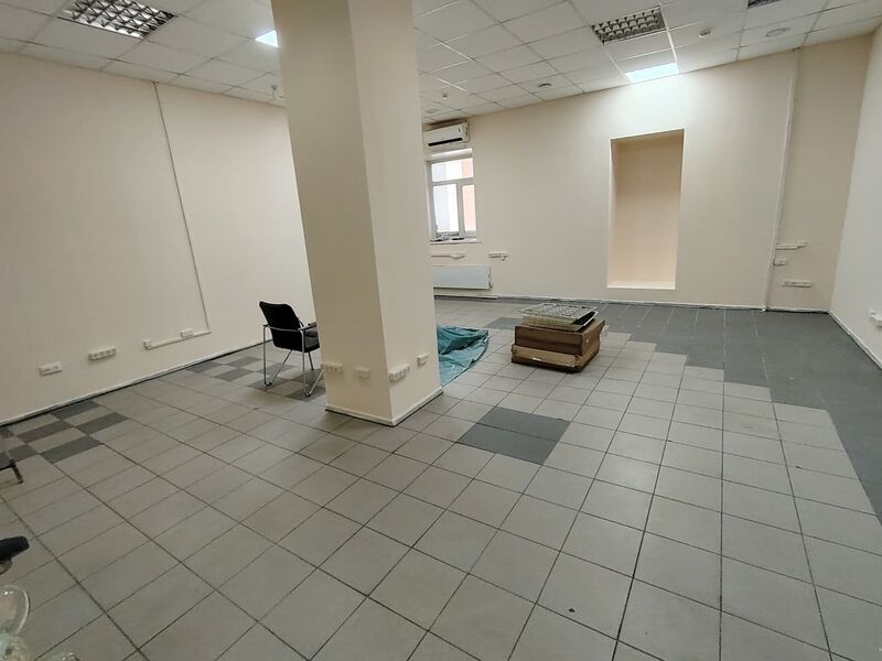 Файл:Коммунистическая 35 офис 210-4.jpg