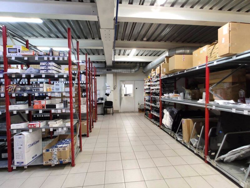 Файл:Сибирские моторы (Станционная) 3.jpg