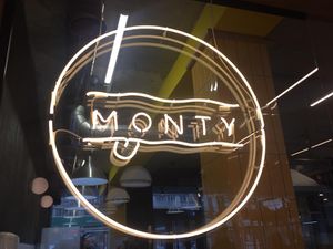 Monty Манты (Сибирский неон).jpg