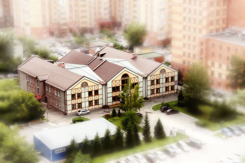 Файл:Новосибирский областной Российско-Немецкий дом.jpg