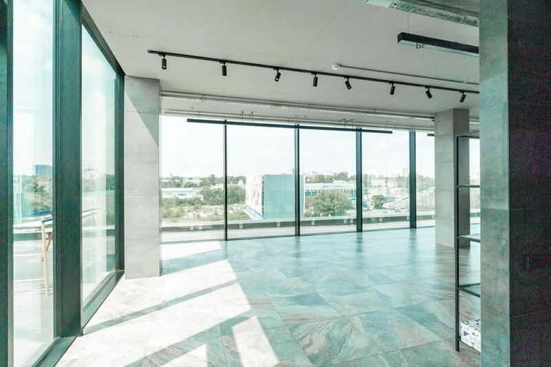 Файл:Немировича-Данченко 122а (6 этаж 3).jpg