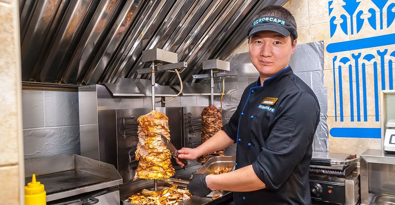 Файл:Giros Cafe 5.jpg