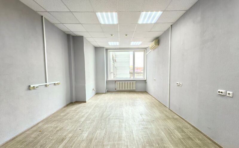 Файл:Фрунзе 5 офис 308.jpg