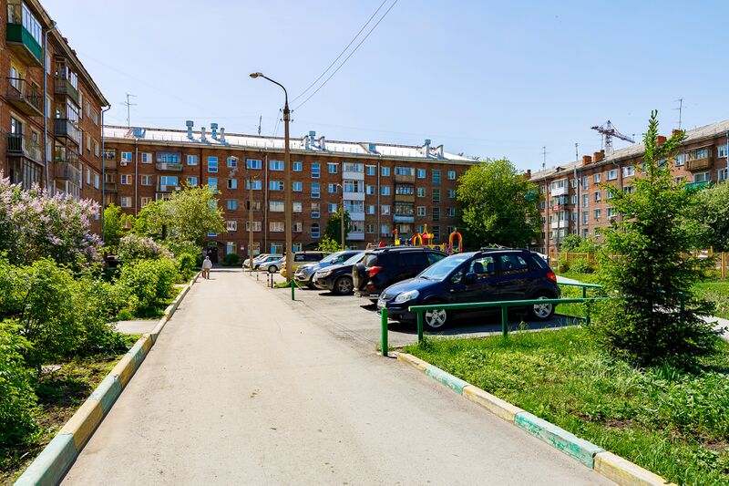 Файл:Карла Маркса проспект 8 (3).jpg