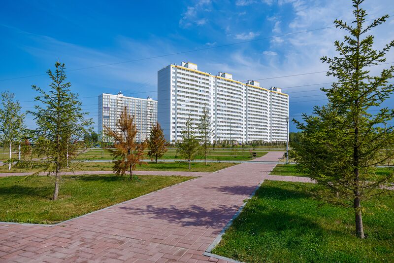 Файл:Забалуева 90 (лето) 16.jpg