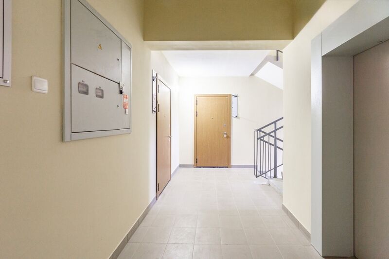 Файл:Серафимовича 6 5.jpg