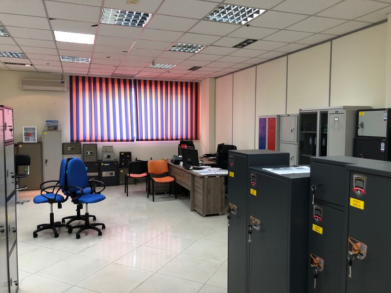 Файл:Галущака 2а офис 314.jpg