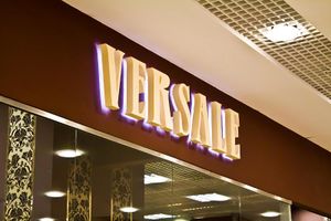 Versale Аура (Сибирский неон).jpg