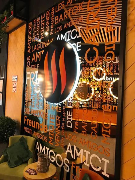 Файл:ШашлыкоFF Томск 3 (Сибирский неон).jpg