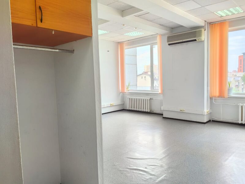 Файл:Фрунзе 5 офис 512.jpg