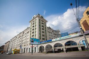 Орджоникидзе 23 ЦИАН 2.jpg