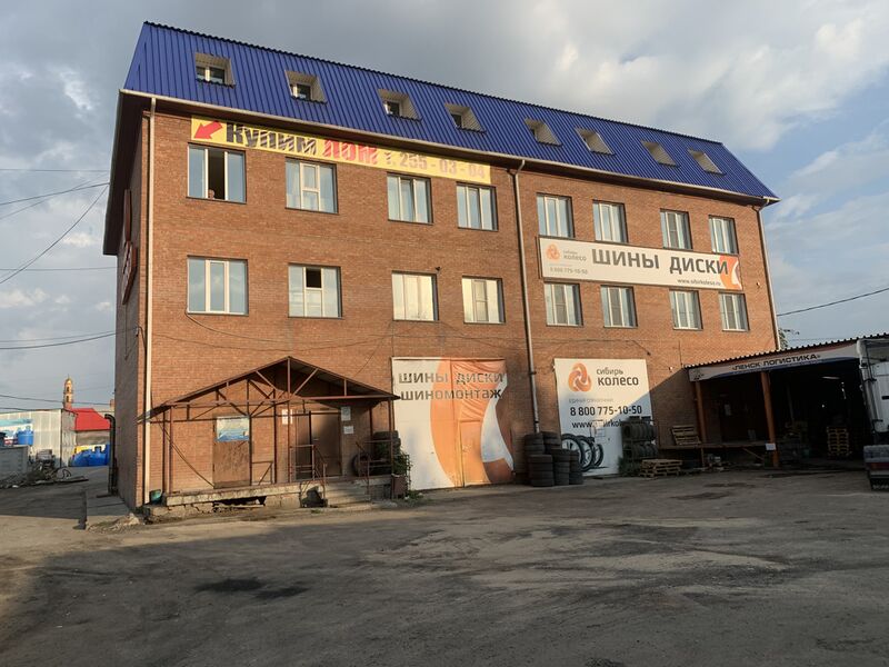 Файл:Ватутина 42а.jpg