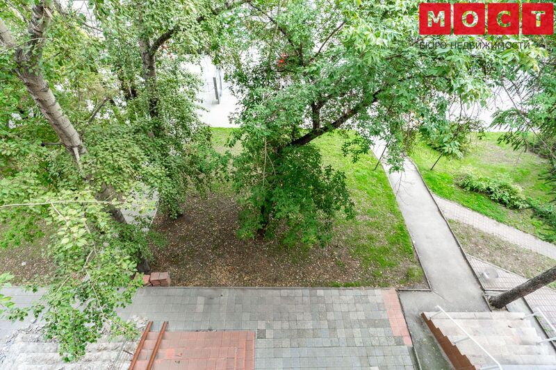 Файл:Красный проспект 77 (5).jpg