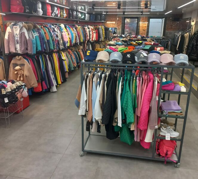 Файл:5 сезонов (Державина 9) 2.jpg