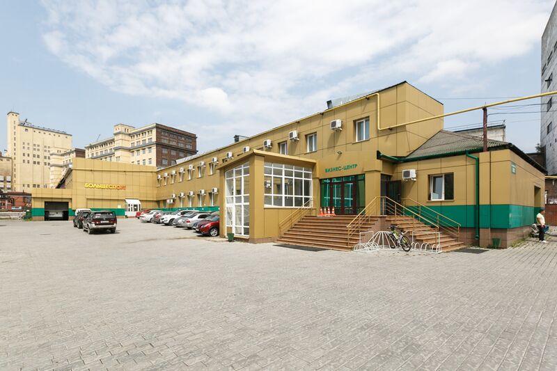 Файл:Большевистская 135-2.jpg