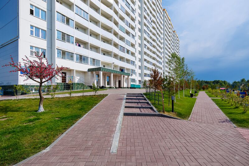 Файл:Забалуева 90 (лето) 15.jpg