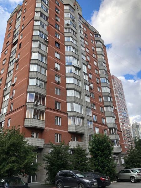 Файл:Крылова 28-1.jpg