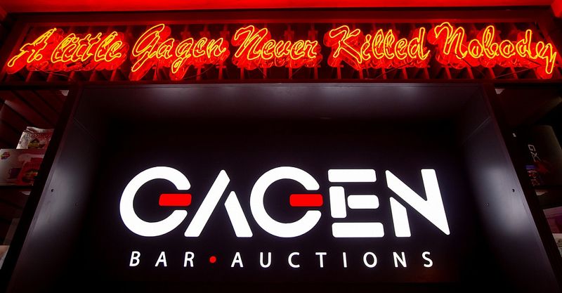Файл:GAGEN BAR AUCTIONS 7.jpg