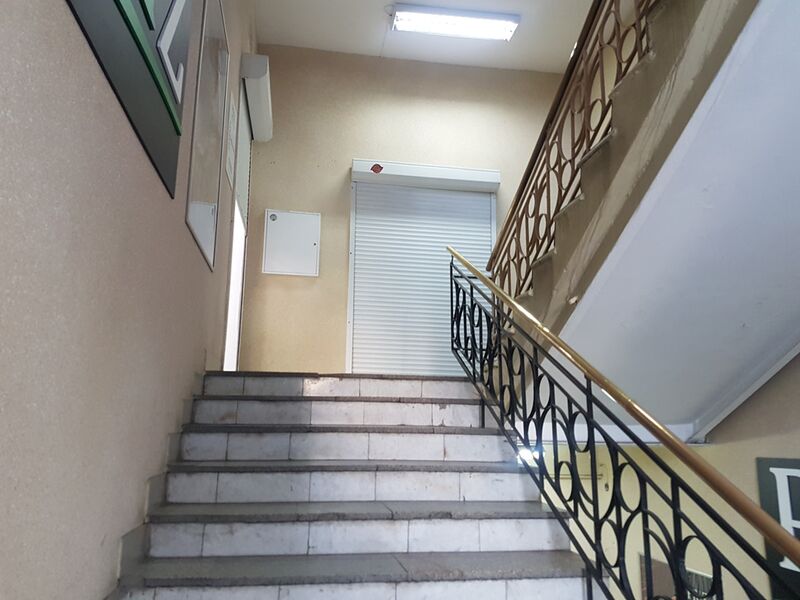 Файл:Карла Маркса проспект 12 (1).jpg