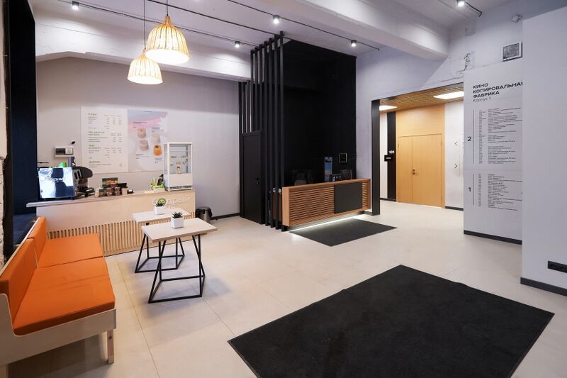 Файл:Добролюбова 16 к1 (1 этаж).jpg