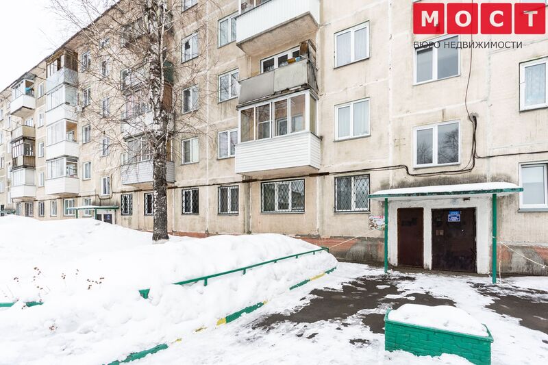 Файл:Римского-Корсакова 11 МОСТ.jpg