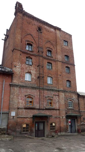 Файл:Бугринский солодовенный завод.jpg